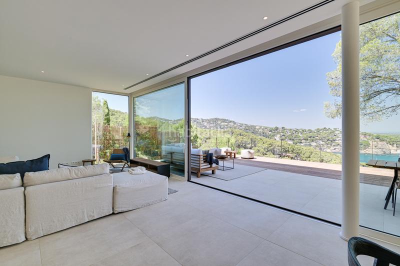 Foto e42539c0-869f-455a-a52b-f08948e7390c. House with heating parking in Begur Begur