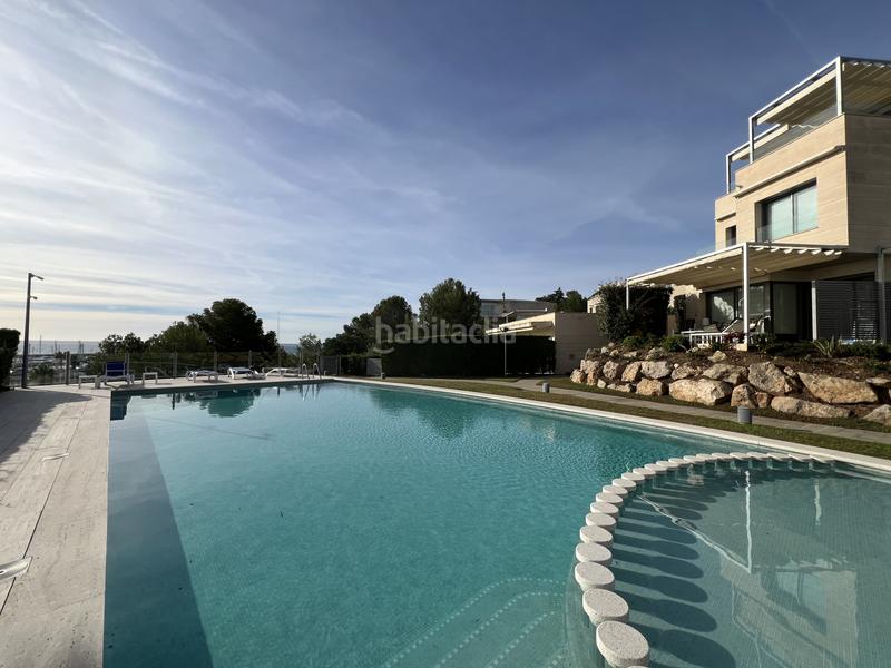 Foto f6ea7f32-dabc-440f-81ed-d1b1d64c2253. Casa chalet pareado en venta en calle dels pins en Torredembarra