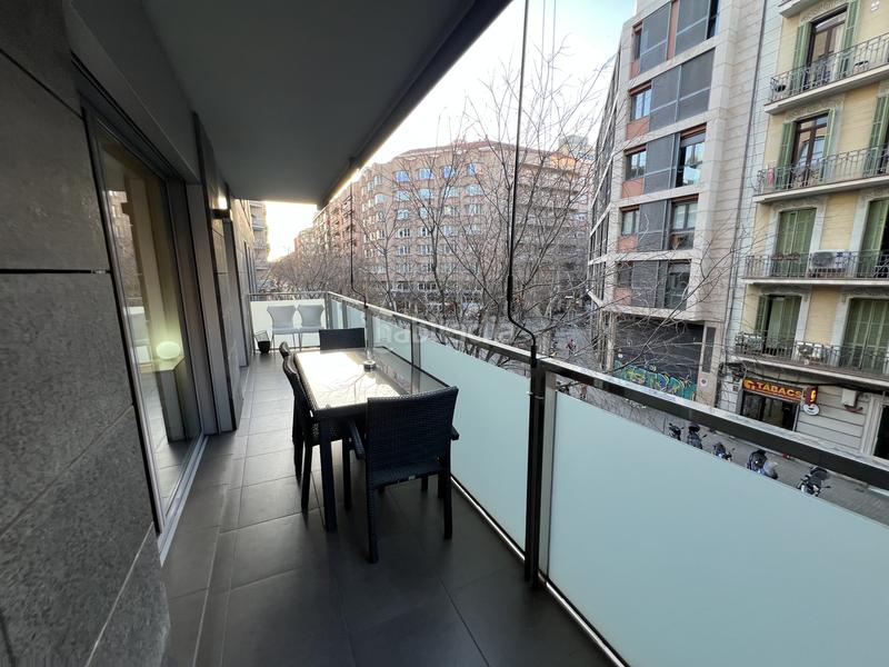 Foto dfea8932-3db9-4597-bc5c-500f56cd76c2. Piso espectacular piso con terraza en calle parís en Barcelona