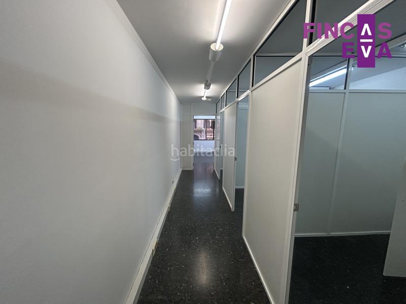 Foto eb6526c8-28f5-460c-8579-91b7df98dd2d. Bureau dans La Nova Esquerra de l´Eixample Barcelona