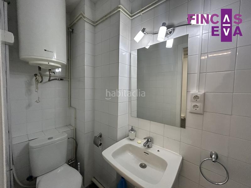 Foto f1c1299d-835c-4ca4-a56a-176b3f376851. Bureau dans La Nova Esquerra de l´Eixample Barcelona