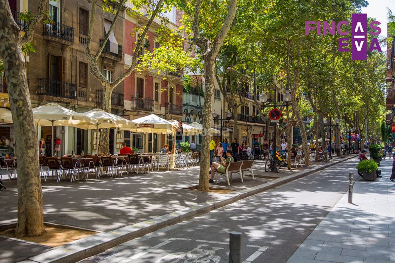 Foto ce582c0e-f9a5-47bf-b9f1-ca4e5162bea4. Pis a Poblenou Barcelona