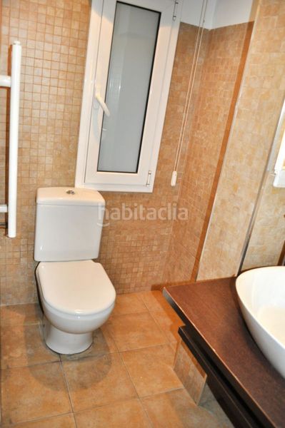 Foto f50b6d75-bc12-4c41-95af-10cfb3c2ac92. Pis a Poblenou Barcelona