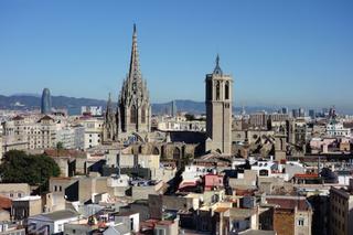 Édifice à Gòtic. Edificio en ciutat vella