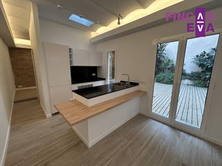 Etagenwohnung  Barcelona - montcada. Exclusivo piso reformado con terraza en el corazón del borne