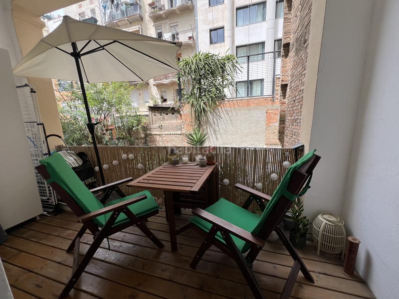 Foto 5af34606-2a0e-4236-8505-c0f40ad93275. Piso  reformado con terraza en poble sec en El Poble Sec - Parc de Montjuïc Barcelona