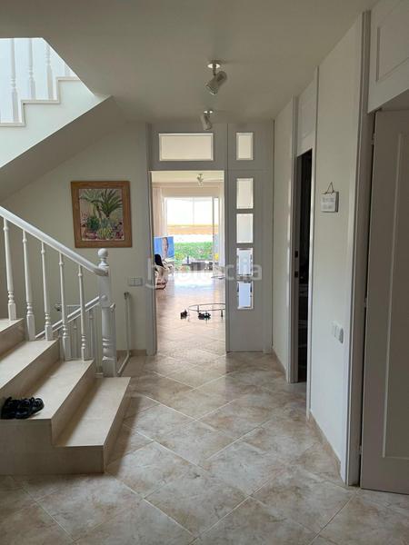 Foto 2b21ac8e-4d31-42a3-86bb-676c18704fca. Casa fincas eva os presenta esta exclusiva vivienda unifamiliar en primera línea de mar tarragona ubicada en el emblemático en Altafulla