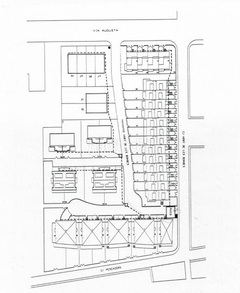 Foto d4687607-4619-48ff-8d2d-f0c9c6a82d6f. Casa fincas eva os presenta esta exclusiva vivienda unifamiliar en primera línea de mar tarragona ubicada en el emblemático en Altafulla