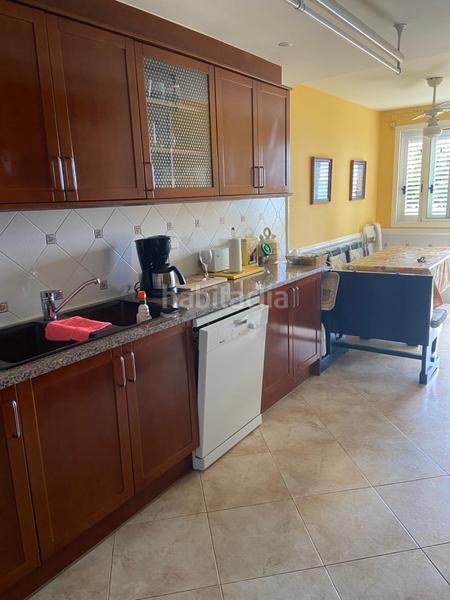 Foto f3f8c61b-c15c-41ad-9622-653b41cf6a9b. Casa fincas eva os presenta esta exclusiva vivienda unifamiliar en primera línea de mar tarragona ubicada en el emblemático en Altafulla