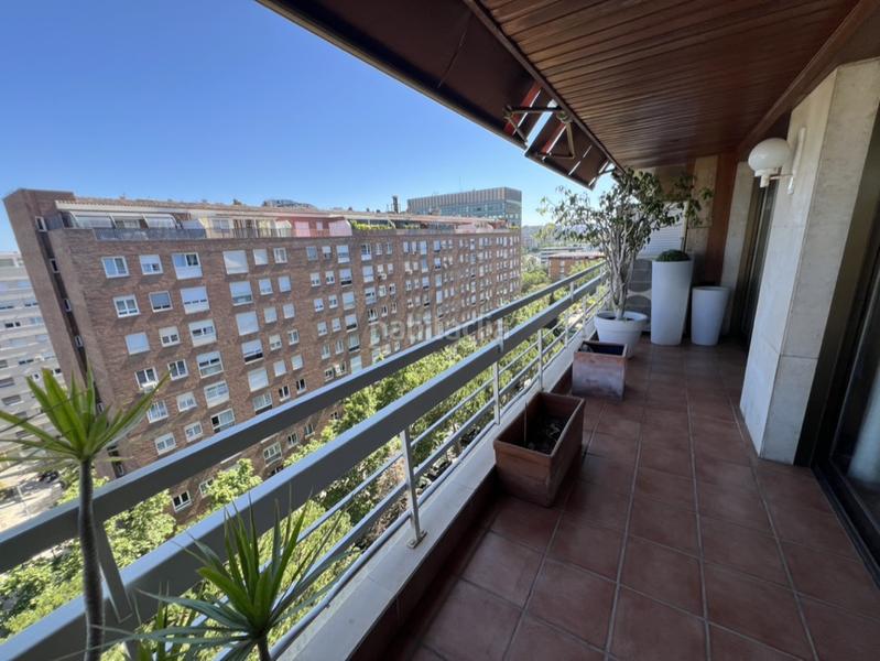 Foto 0f48497b-0d1f-4f02-bd74-6956045abe6a. Dachwohnung mit heizung parking pool in Pedralbes Barcelona