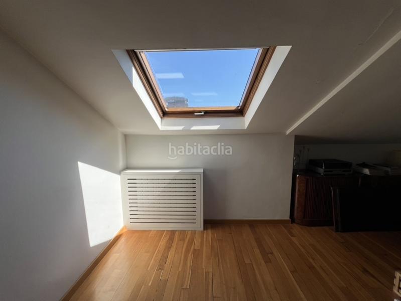 Foto 30bed2a0-abb0-425f-95b2-00721be9dbb2. Dachwohnung mit heizung parking pool in Pedralbes Barcelona