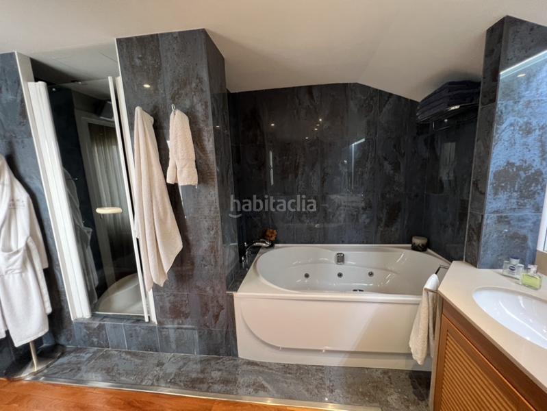 Foto ff59b20c-3d1f-4546-a91e-0ba7729101a5. Dachwohnung mit heizung parking pool in Pedralbes Barcelona