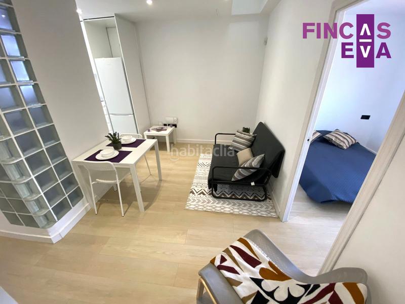 Foto 02f03ab3-459a-41ec-a1fb-be8a180e33a0. Piso  en venta con terraza privada en Raval Barcelona