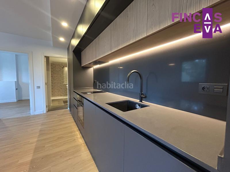 Foto 30fc136e-62b3-4cf3-8f11-942294f40e2b. Alquiler piso estudio en alquiler en Provençals del Poblenou Barcelona