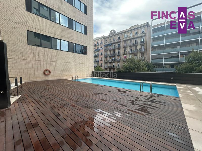 Foto 3acd9ffd-3683-4fc9-a60c-23348fcdbb76. Location appartement avec chauffage parking piscine dans Barcelona