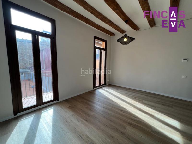 Foto 3c6144e1-9a5f-4393-92b7-8fb01e5fa2f8. Pis amb calefacció a Raval Barcelona