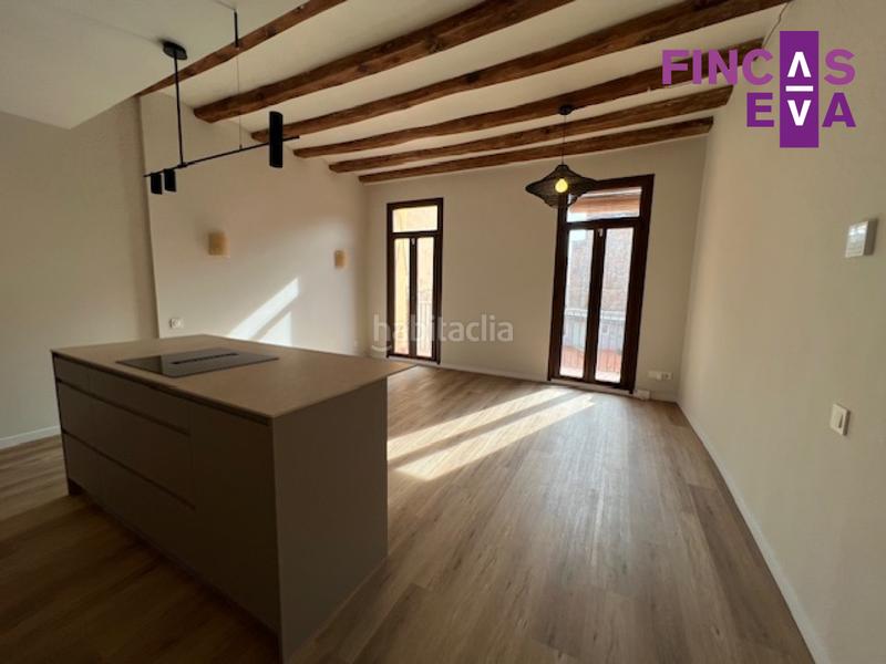 Foto b8232dff-d09e-494d-9d5b-b0386f7b75a8. Pis amb calefacció a Raval Barcelona