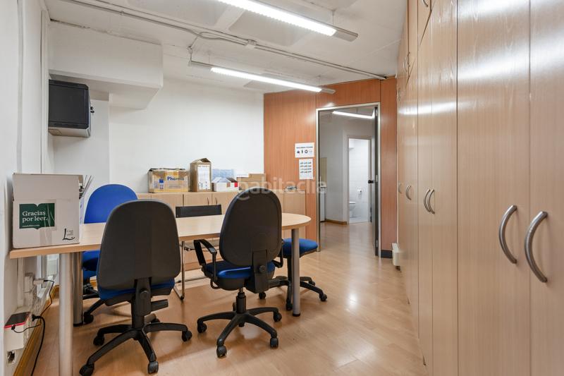 Foto 1155ab68-57cd-4ea5-b43d-f8df4d1b2809. Local commercial dans La Vila Olímpica del Poblenou Barcelona