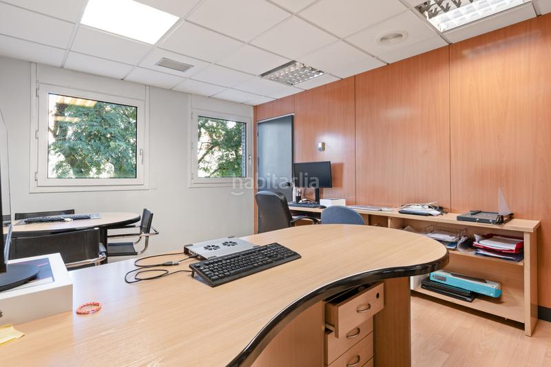 Foto 17266770-0103-47bd-a2ae-a5775d2b9610. Local commercial dans La Vila Olímpica del Poblenou Barcelona