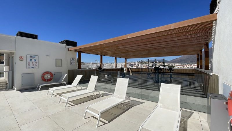 Foto a97cae64-4b8a-41db-b29f-273114c57442. Pis amb aparcament piscina a puerto de Estepona Estepona