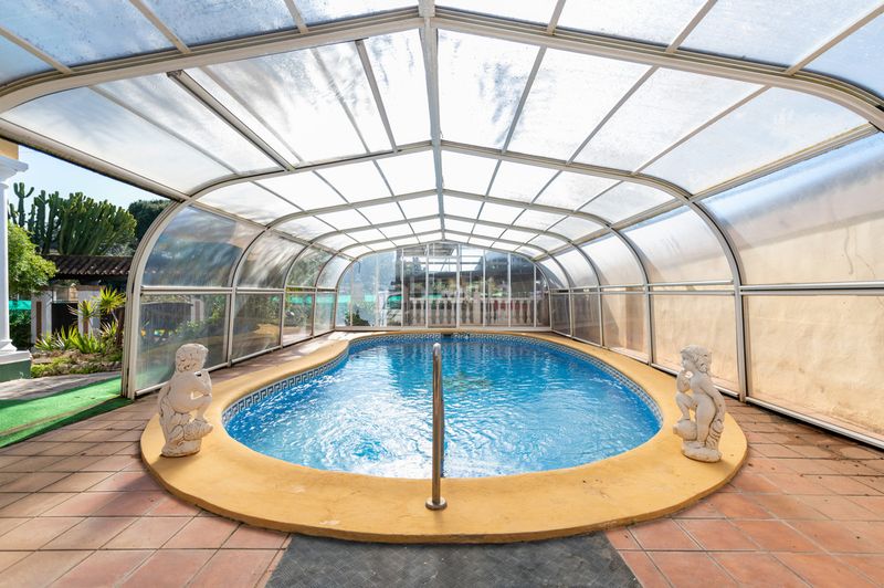 Foto ef41d267-af98-4bb6-8e38-948add8c41ca. Casa amb aparcament piscina a El Rosario - Ricmar Marbella