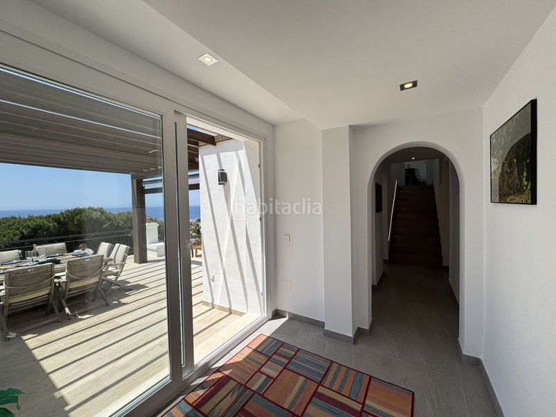 Foto 0f5cf3d3-aac7-4d47-9aa8-299dd64a50d6. Casa amb piscina a Riviera del Sol Mijas