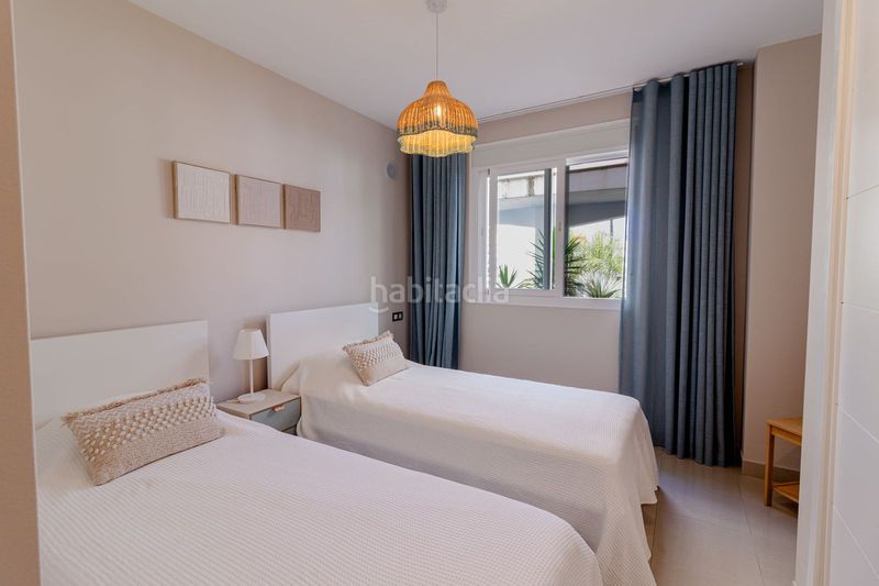 Foto a806d767-8506-4400-bcad-bfb70dbe0070. Pis amb piscina a Paraiso - Barronal Estepona