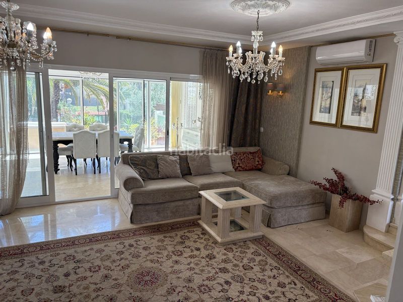 Foto 8236f150-ceb8-4810-96e1-cf703bb6b7de. Casa adossada amb aparcament piscina a Riviera del Sol Mijas