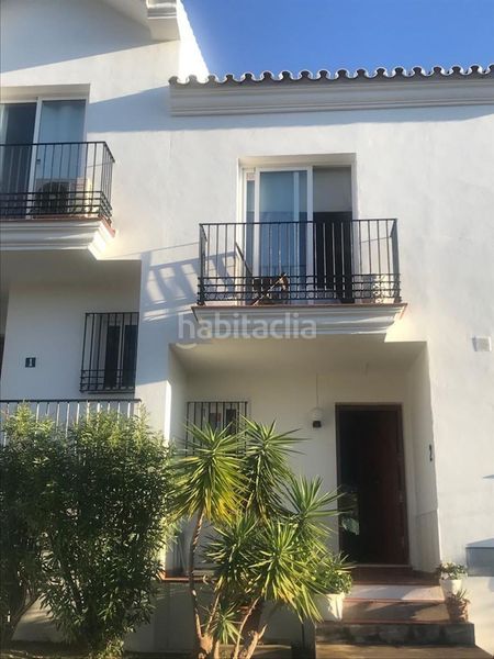 Foto e5568ffa-9118-47c1-bed1-ba960f17fc8e. Casa adossada amb aparcament piscina a Riviera del Sol Mijas