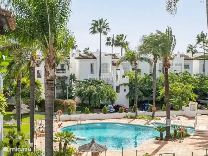 Foto 58240a70-a154-4d13-8c51-4221f87b2773. Pis amb aparcament piscina a Centro Estepona