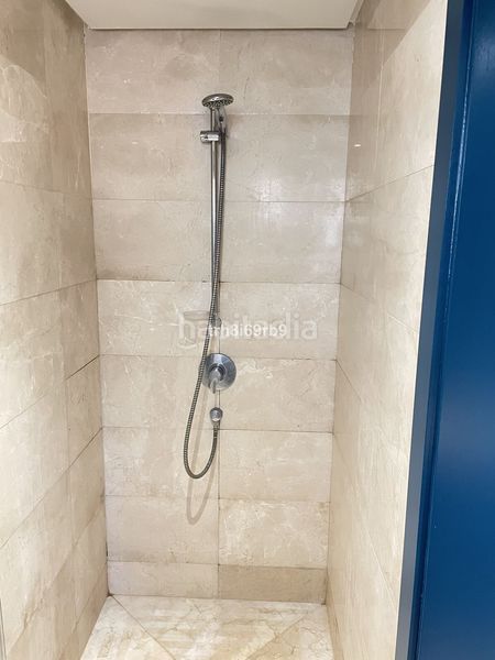 Foto 4ca3957f-b7ed-4974-bc4b-54dcc3d8e365. Pis amb aparcament piscina a Bel - Air Estepona