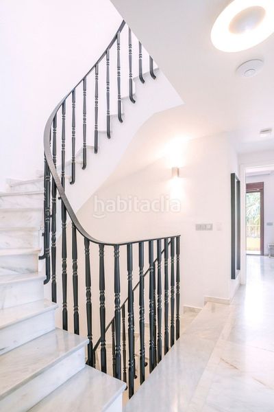 Foto f11ebbc7-26aa-4cfe-a9e8-89a971ba9b52. Casa adossada amb aparcament piscina a La Carolina - Guadalpín Marbella