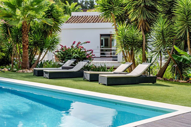 Foto 86b7283e-67d0-4d87-ba26-0d472e556576. Casa amb piscina a El Rosario - Ricmar Marbella