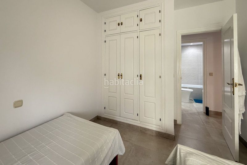 Foto d0e2e1c1-b726-4d82-b6eb-32b610775060. Pis amb aparcament piscina a La Cala Golf - Lagar Martell Mijas