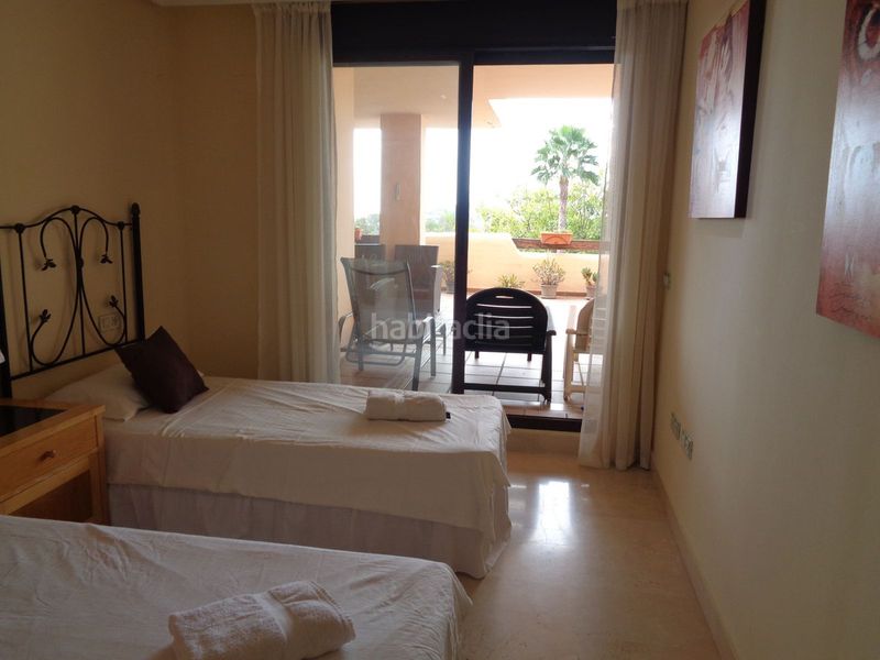 Foto 1f68557c-7bc7-441f-8c7a-8fe327a54579. Pis amb aparcament piscina a Benahavís pueblo Benahavís