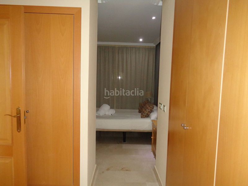 Foto 5f73a3cf-7954-42c2-a5ea-8dc05aba9d1d. Pis amb aparcament piscina a Benahavís pueblo Benahavís