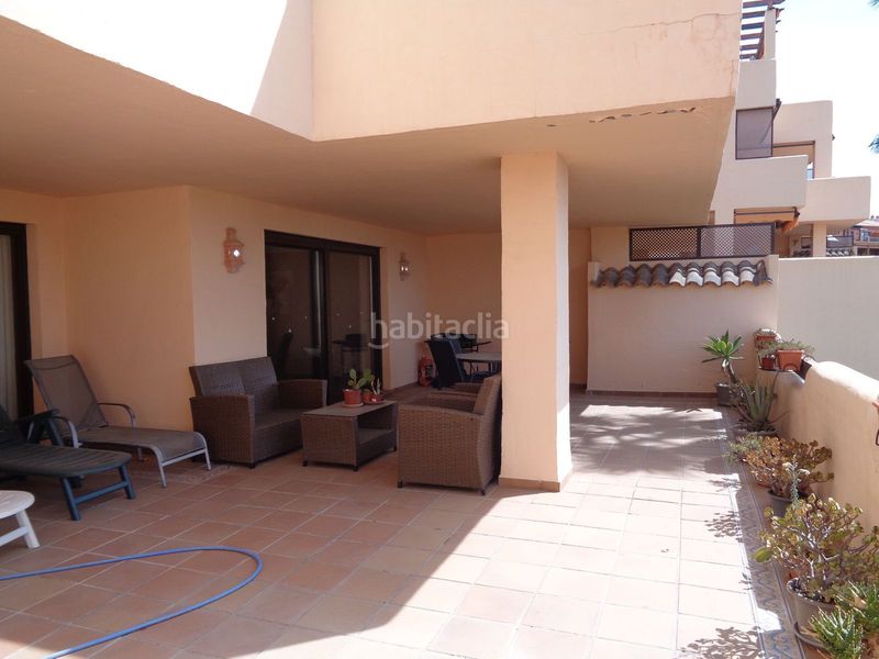 Foto 9484676c-485c-4331-a238-0f615beda2a9. Pis amb aparcament piscina a Benahavís pueblo Benahavís