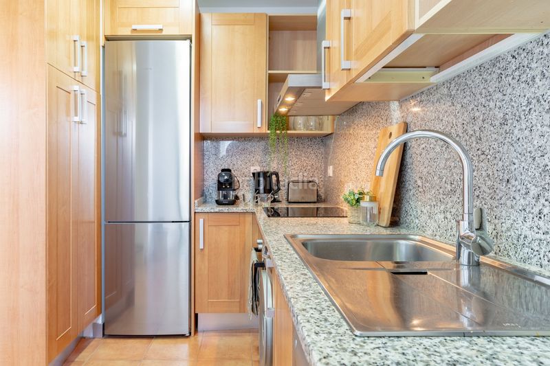 Foto a8537e8d-3cf3-46ef-a2af-774d20636e98. Pis amb aparcament piscina a La Concha - Resina Golf Estepona