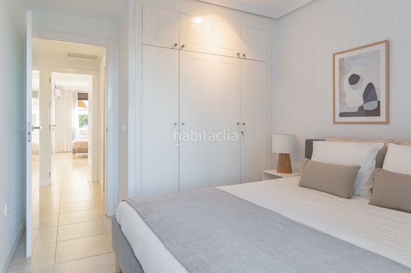 Foto e557029b-f97c-4a95-9f82-debf46b85ee3. Pis amb aparcament piscina a La Concha - Resina Golf Estepona