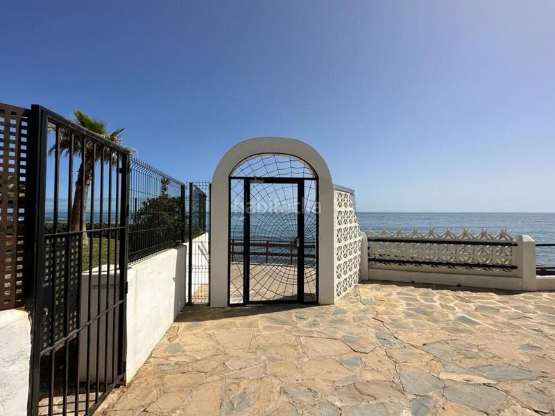 Foto 68f23bbc-6c30-4c09-99d1-04df3e716b20. Pis amb aparcament piscina a Riviera del Sol Mijas