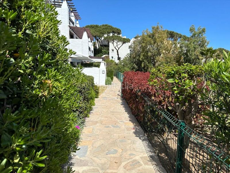 Foto b241264a-6b84-4a52-aead-5c89f0e55671. Pis amb aparcament piscina a Riviera del Sol Mijas