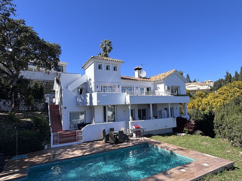 Foto 730d294a-e533-47b7-a9ed-3936e9a5e706. Casa amb piscina a Riviera del Sol Mijas