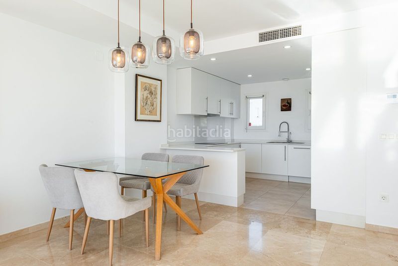 Foto a7451f40-ec43-47da-91d9-e2430501c6ec. Casa adossada amb aparcament piscina a Riviera del Sol Mijas