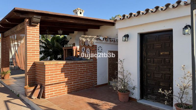 Foto 061d009f-9d47-44d9-8d9d-e44ba8d44f85. Finca rústica a Centro Estepona