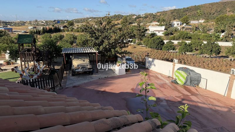 Foto bb9112c8-223e-4f7e-b0ee-9267de6bab0c. Finca rústica a Centro Estepona