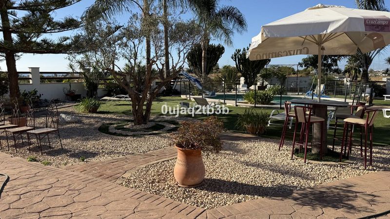 Foto e8f3d516-9759-427a-9324-e4fd7d4841f3. Finca rústica a Centro Estepona