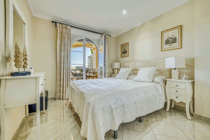 Foto 0e70e485-82fb-45f2-98ae-065b48c157b1. Pis amb aparcament piscina a Nueva Andalucía centro Marbella