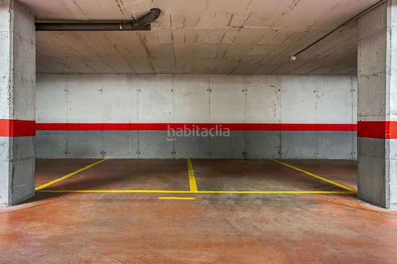 Foto 62af7306-7a23-4276-929e-f18a5076ffac. Pis amb aparcament piscina a Nueva Andalucía centro Marbella