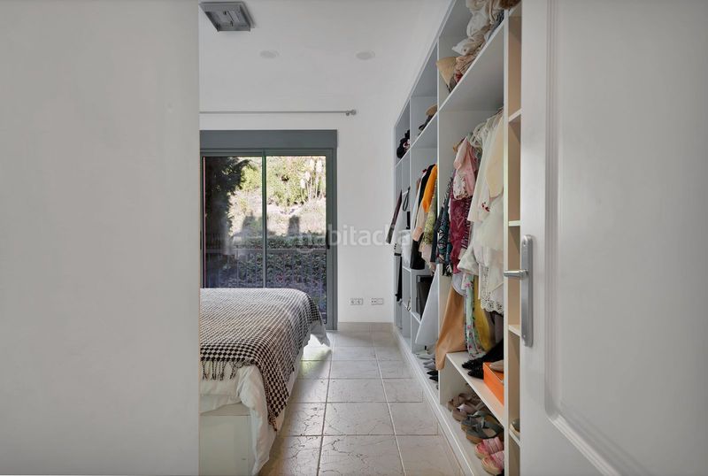 Foto 59382be4-aeb4-4a35-90c1-05d7cc700915. Pis amb aparcament piscina a Nueva Atalaya Estepona