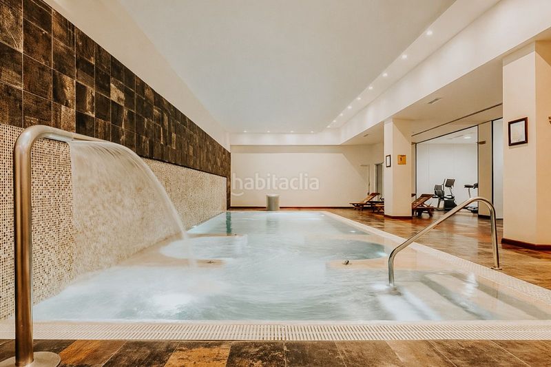 Foto 729037d0-d389-4d78-970a-768e7d4b28a9. Pis amb aparcament piscina a Nueva Atalaya Estepona